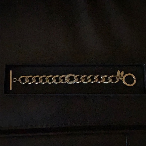 Victoria’s Secret Toggle Bracelet